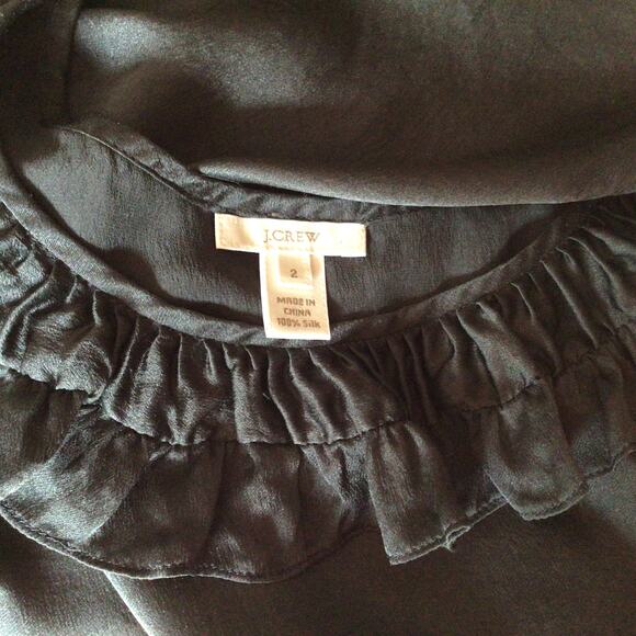 J Crew Silk Sleeveless Ruffle Neckline Top Sz 2 - Picture 4 of 4